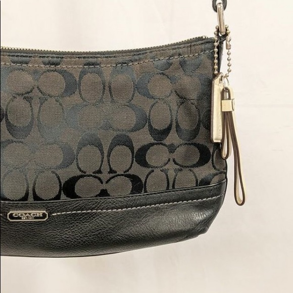 Black Coach Shoulder Bag - Picture 3 of 4